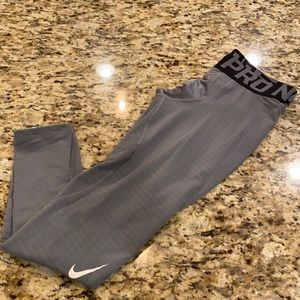 Nike Pro compression size L
